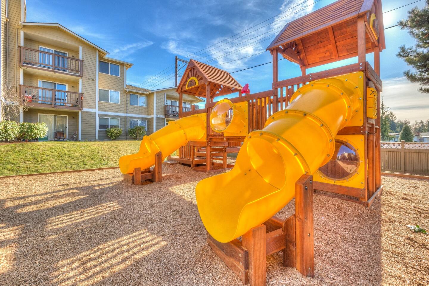 , an Airbnb-friendly apartment in Everett, WA