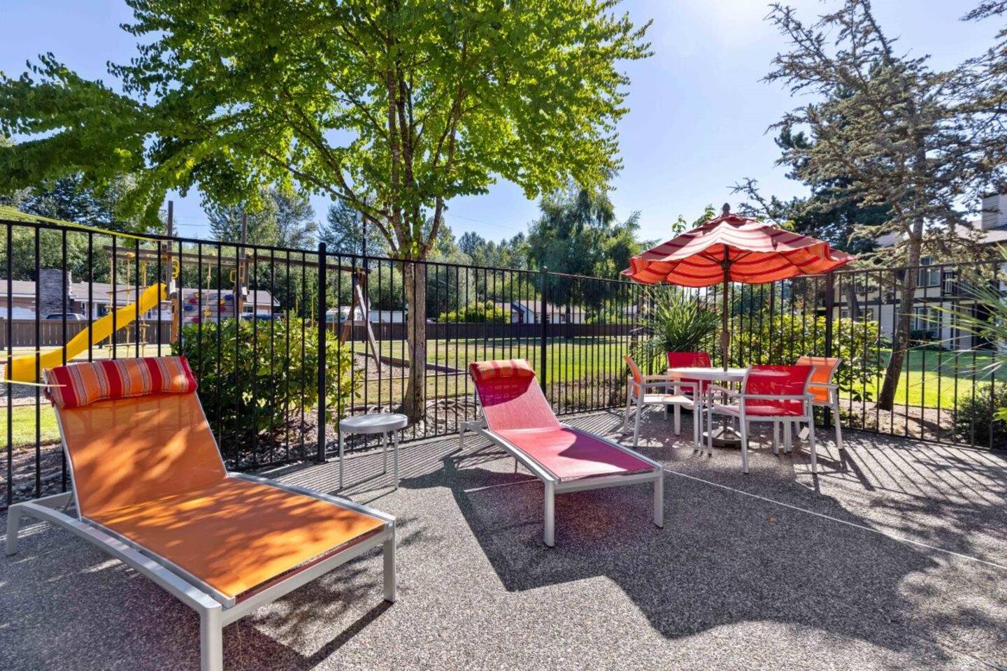 , an Airbnb-friendly apartment in Everett, WA