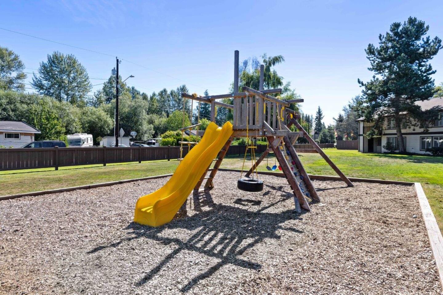 , an Airbnb-friendly apartment in Everett, WA