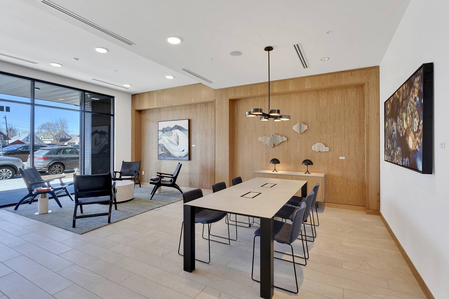 , an Airbnb-friendly apartment in Denver, CO