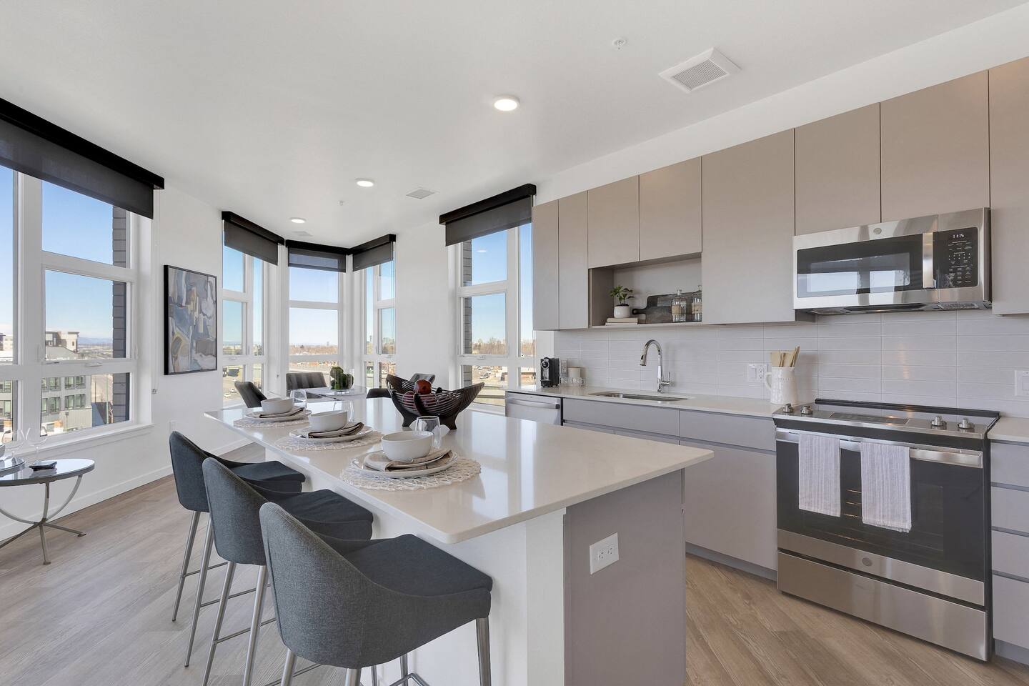 , an Airbnb-friendly apartment in Denver, CO