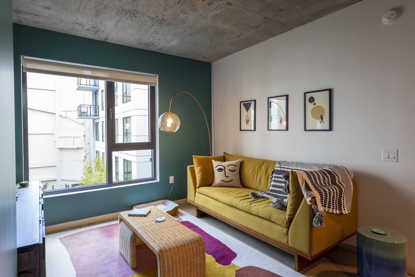 , an Airbnb-friendly apartment in San Francisco, CA