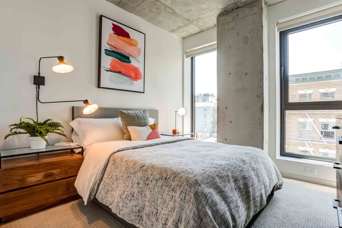 , an Airbnb-friendly apartment in San Francisco, CA