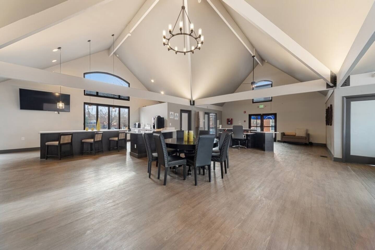 , an Airbnb-friendly apartment in Glendale, CO