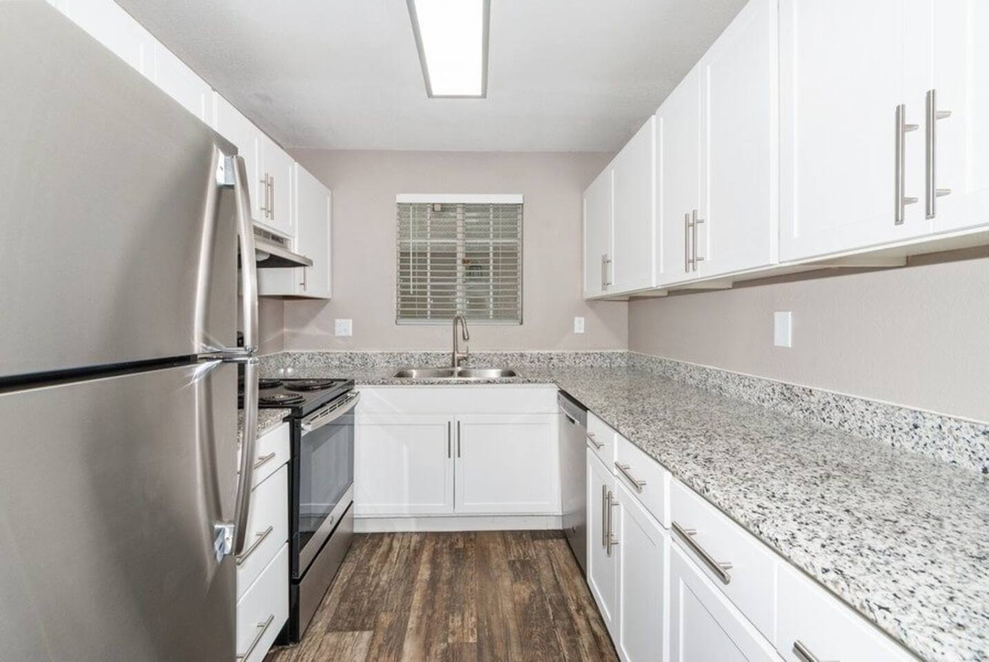 , an Airbnb-friendly apartment in Phoenix, AZ