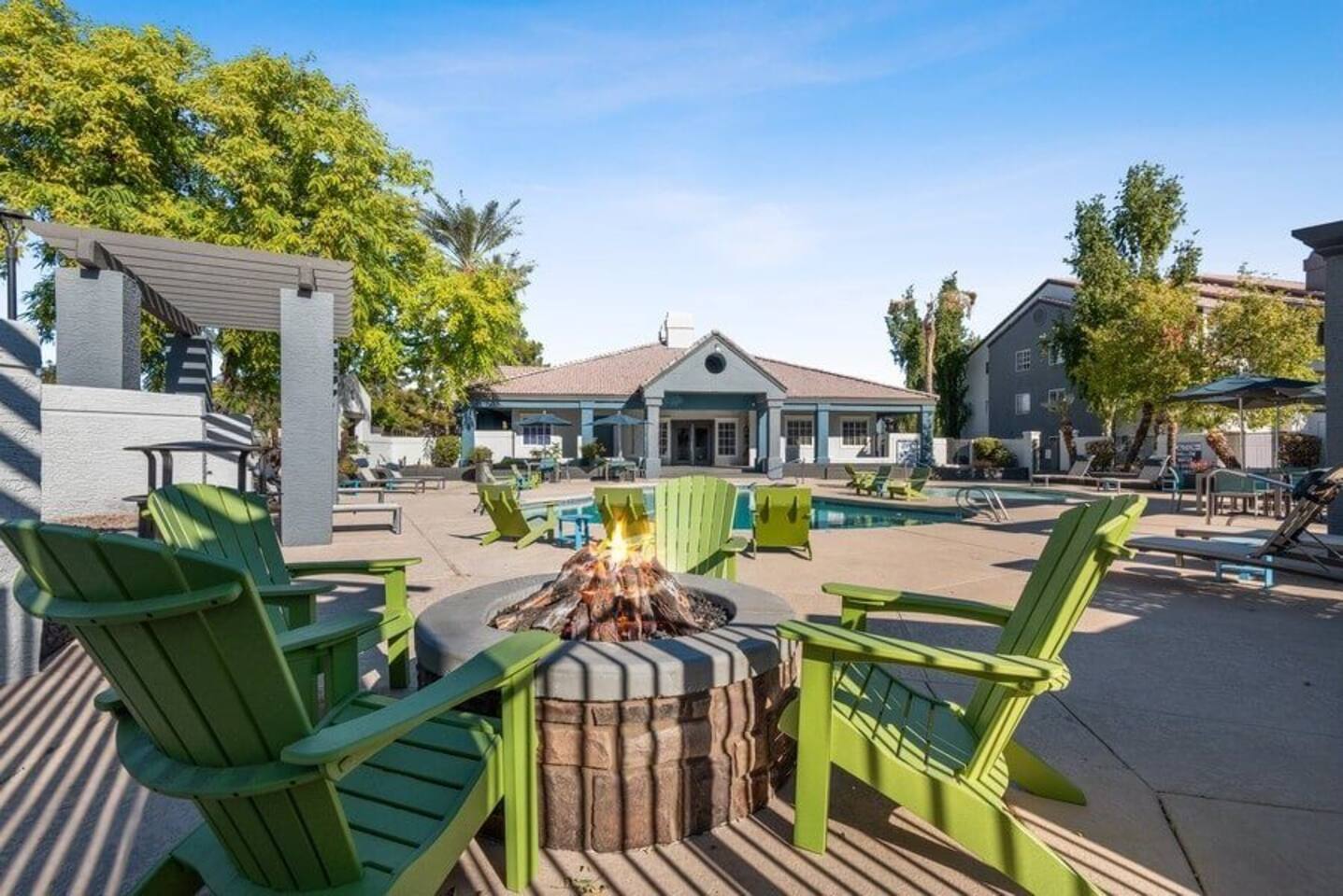 , an Airbnb-friendly apartment in Phoenix, AZ