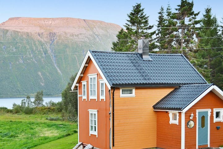 Kvæfjord kommune的民宿