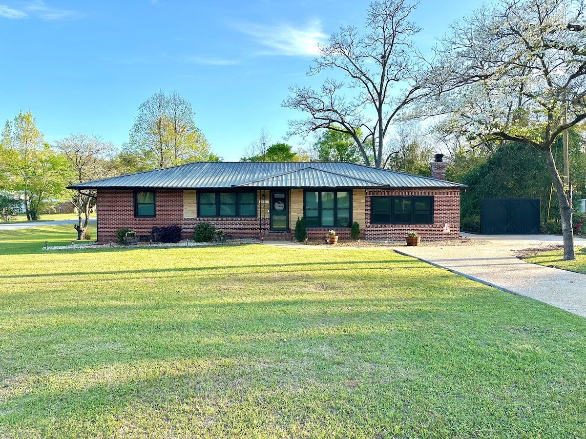 Charming Country Home 10 min. f/ Providence Canyon