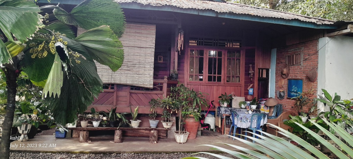 Kahl's inn Malalayang manado cottage semi villa