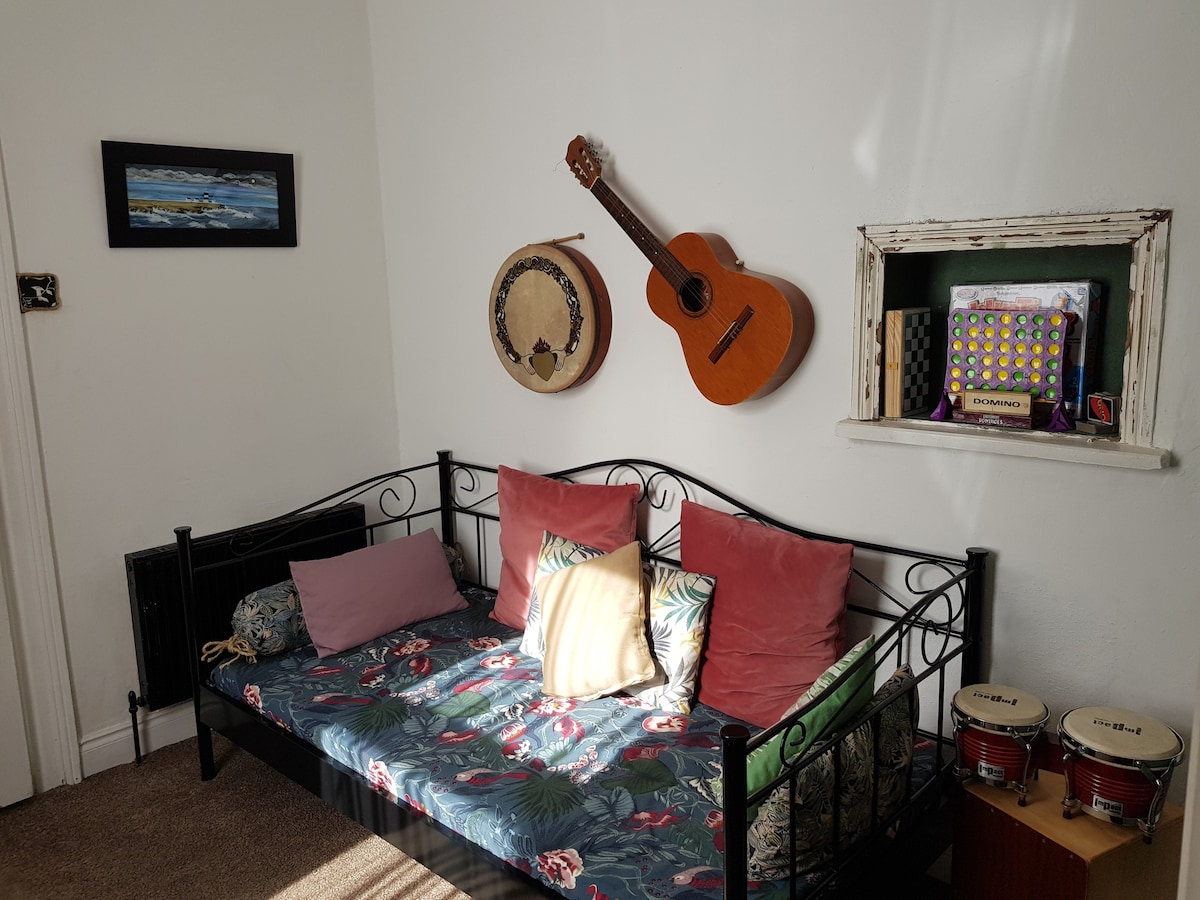 Hostel private bedroom along the Wild Atlantic Way