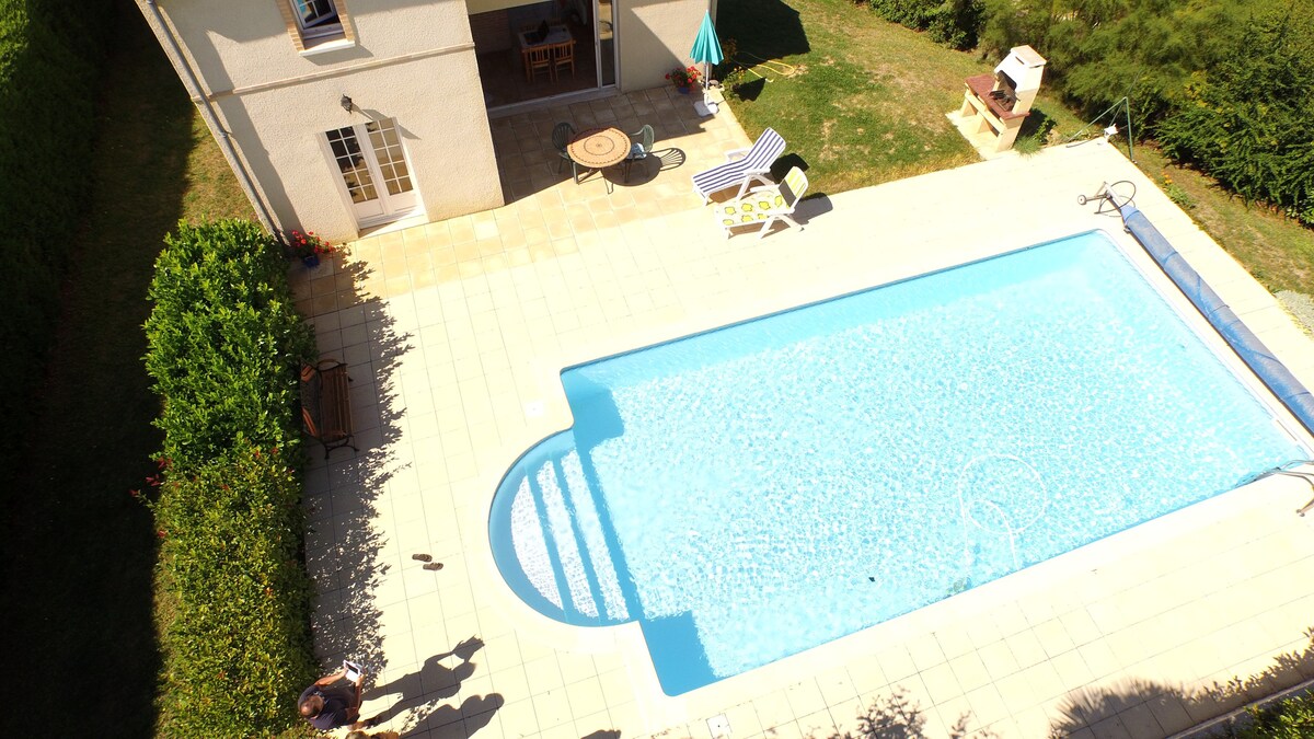 Gîte rural (3 épis) avec piscine à 5 mn d'ALBI