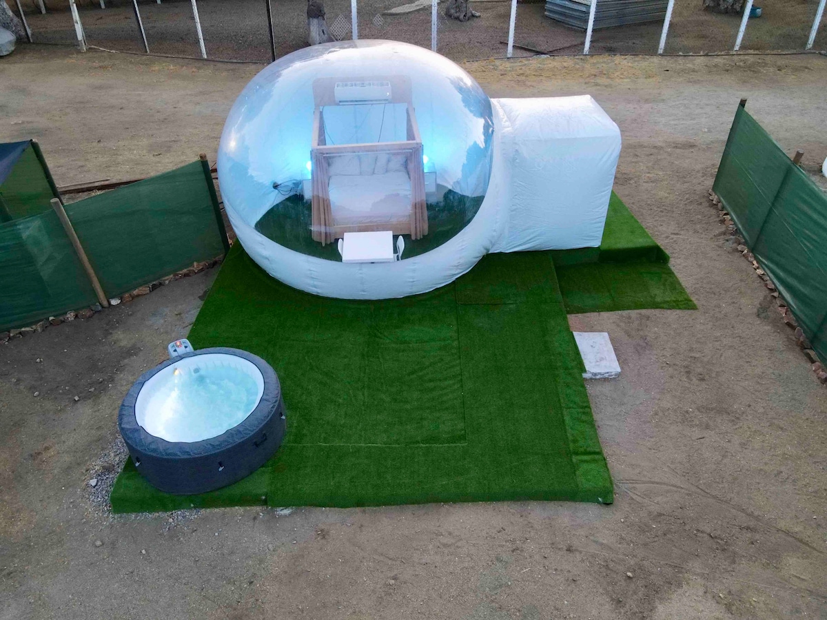 Bubble dome with Jacuzzi 2