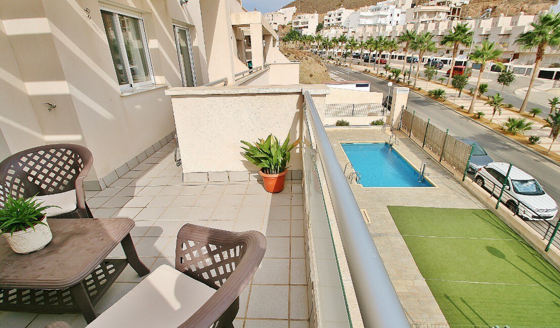 Precioso piso en Carboneras, piscina y terraza
