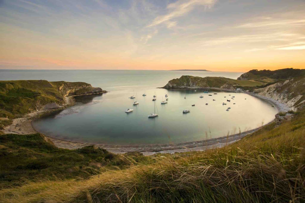 Lulworth Cove - Jurassic Coast -可供多达8人入住