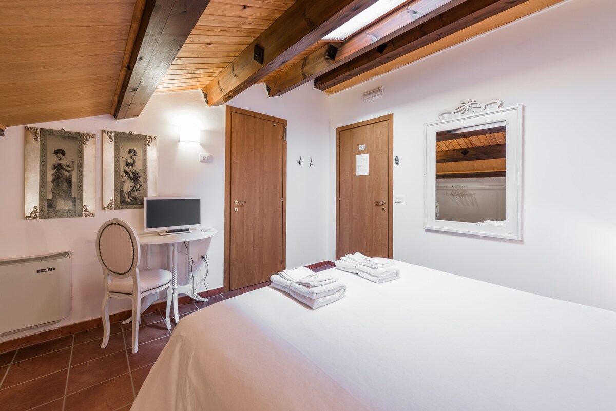 CASALE TORRE SAN MAGNO B&B