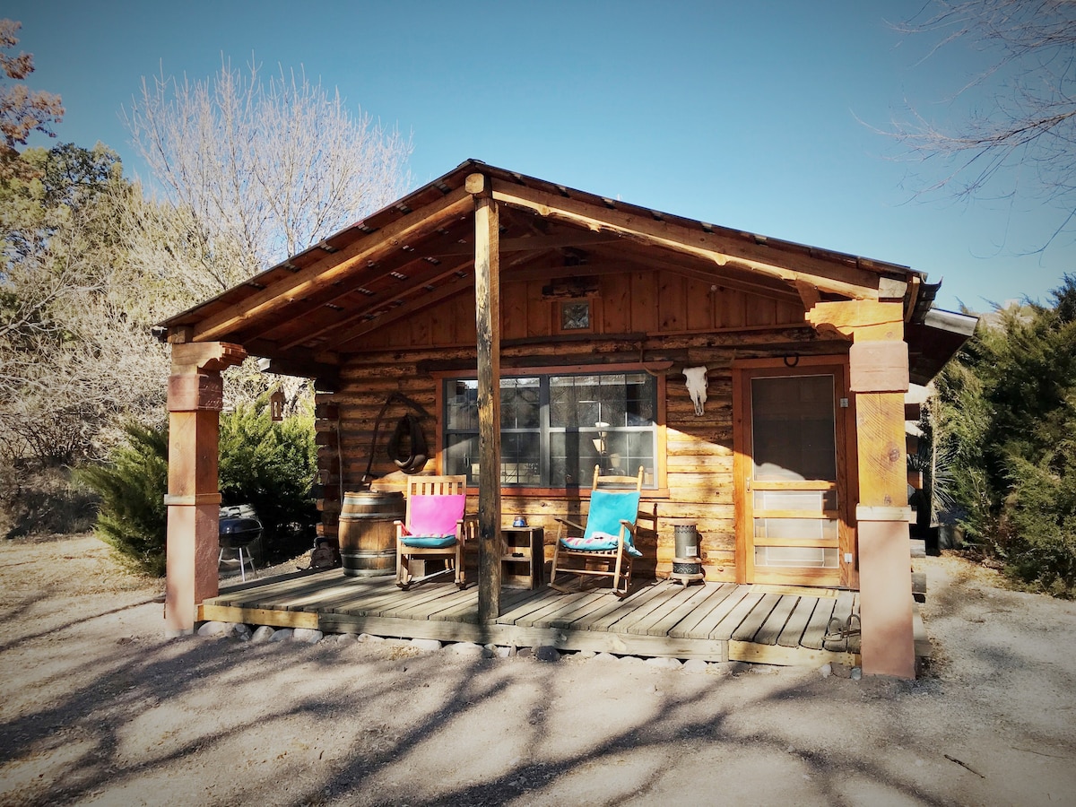 Pinon Log Cabin at New Mexico Cabin Rentals