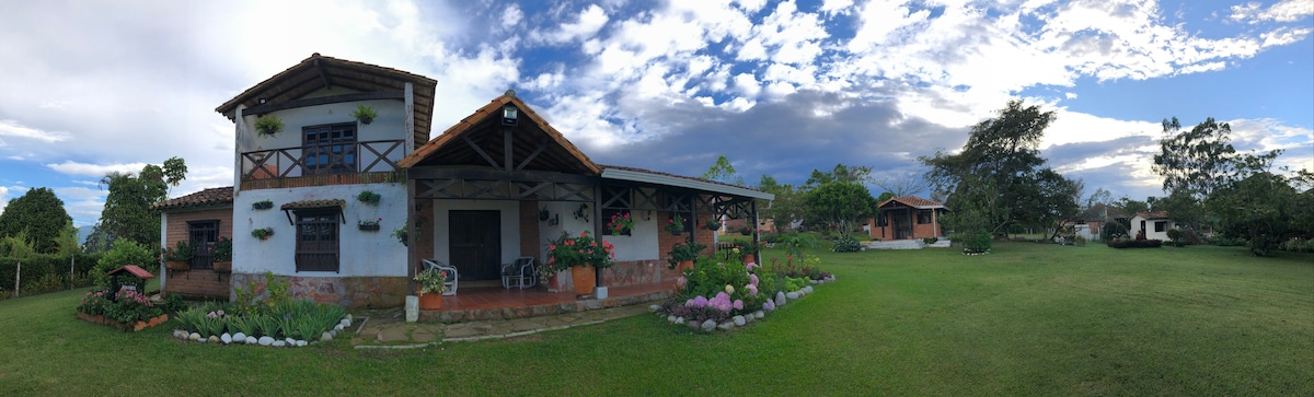 Country-side Home in Mesa de los Santos