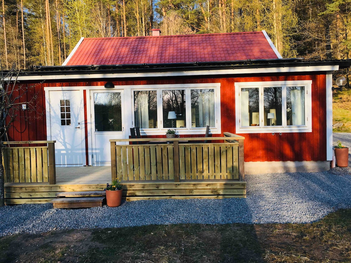 Cosy new cottage for 4 persons close to Gothenburg