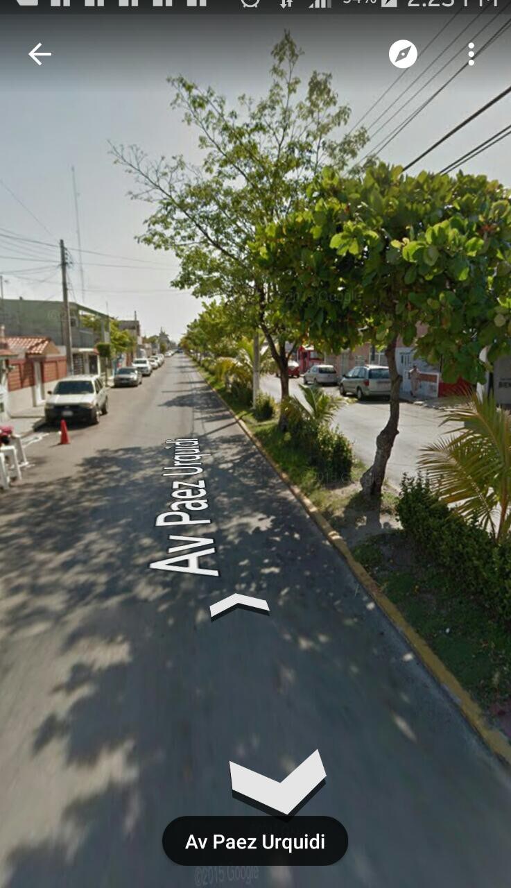 住在Cd. del Carmen, Campeche.