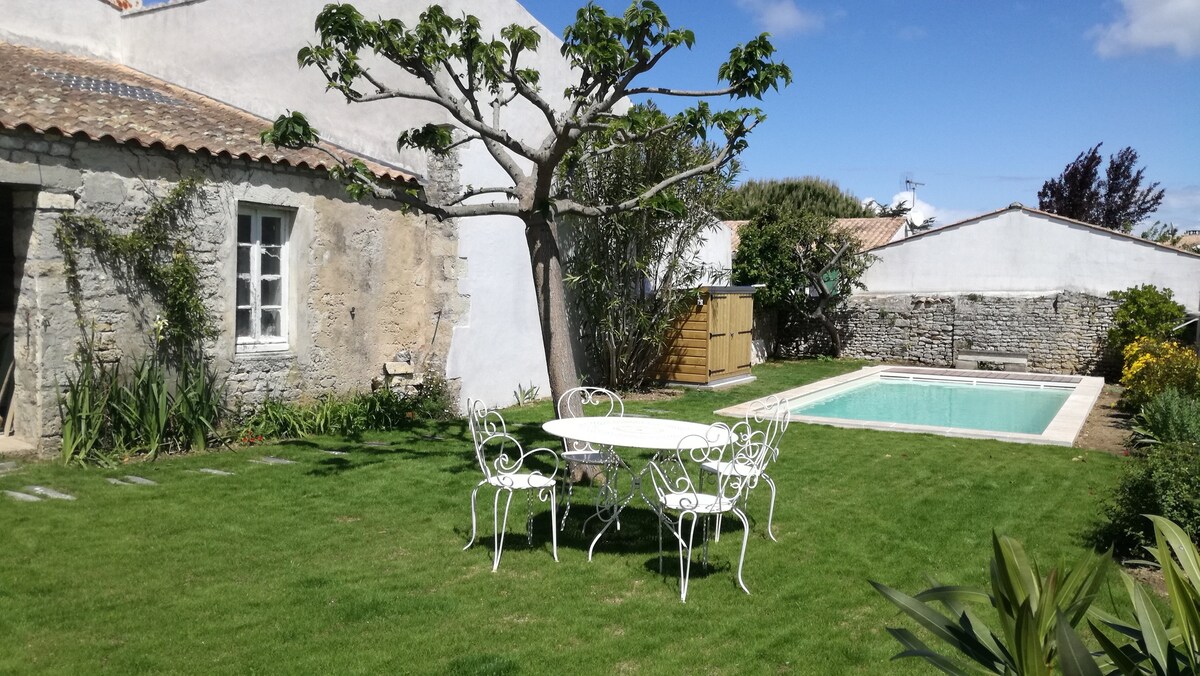 Villa avec piscine sur l'île d'Oléron la lumineuse