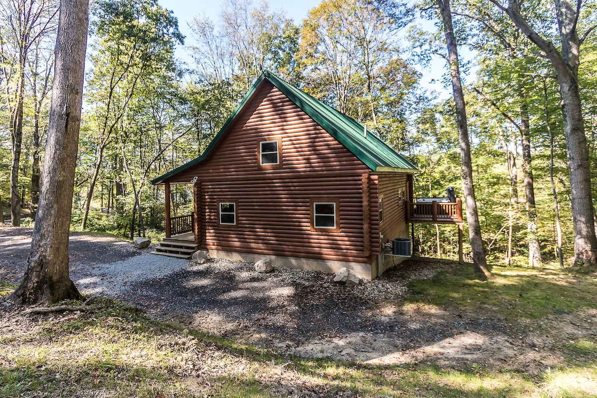 Fox Fire Cabin ~ Hocking Hills Cabins & Resort