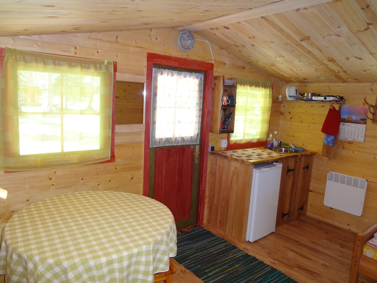 Järve Cottages舒适的夏季住宅
