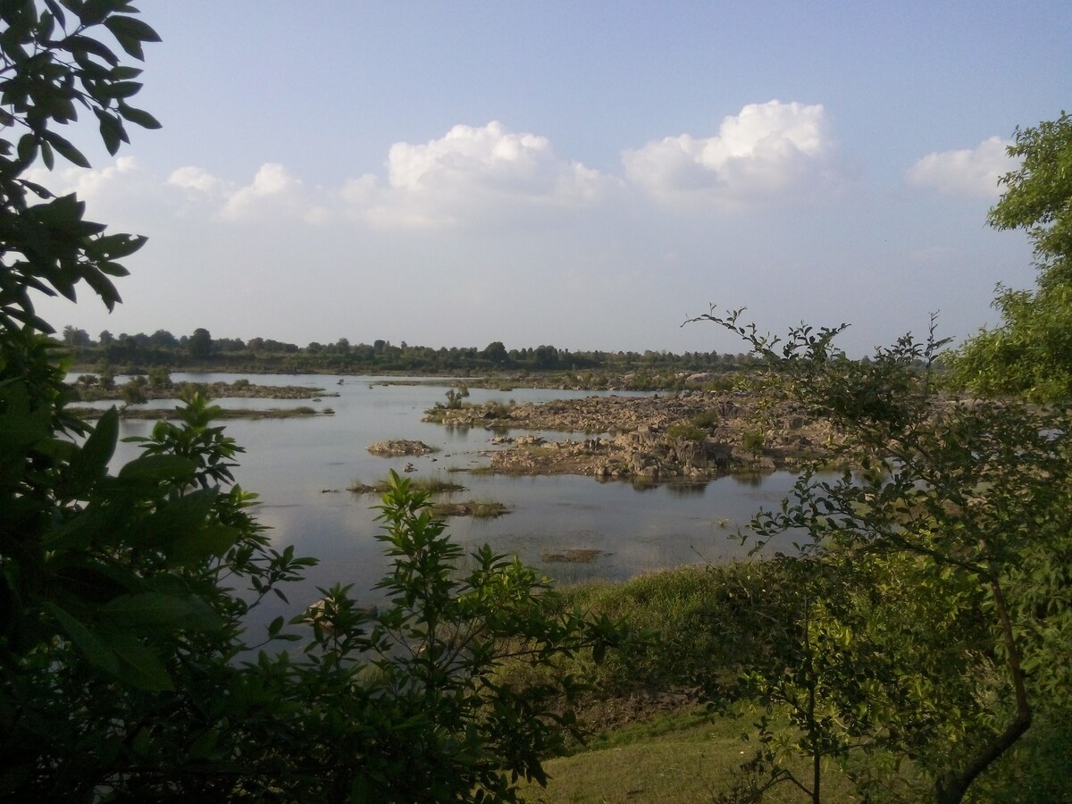 The Bagoha Wilderness Retreat