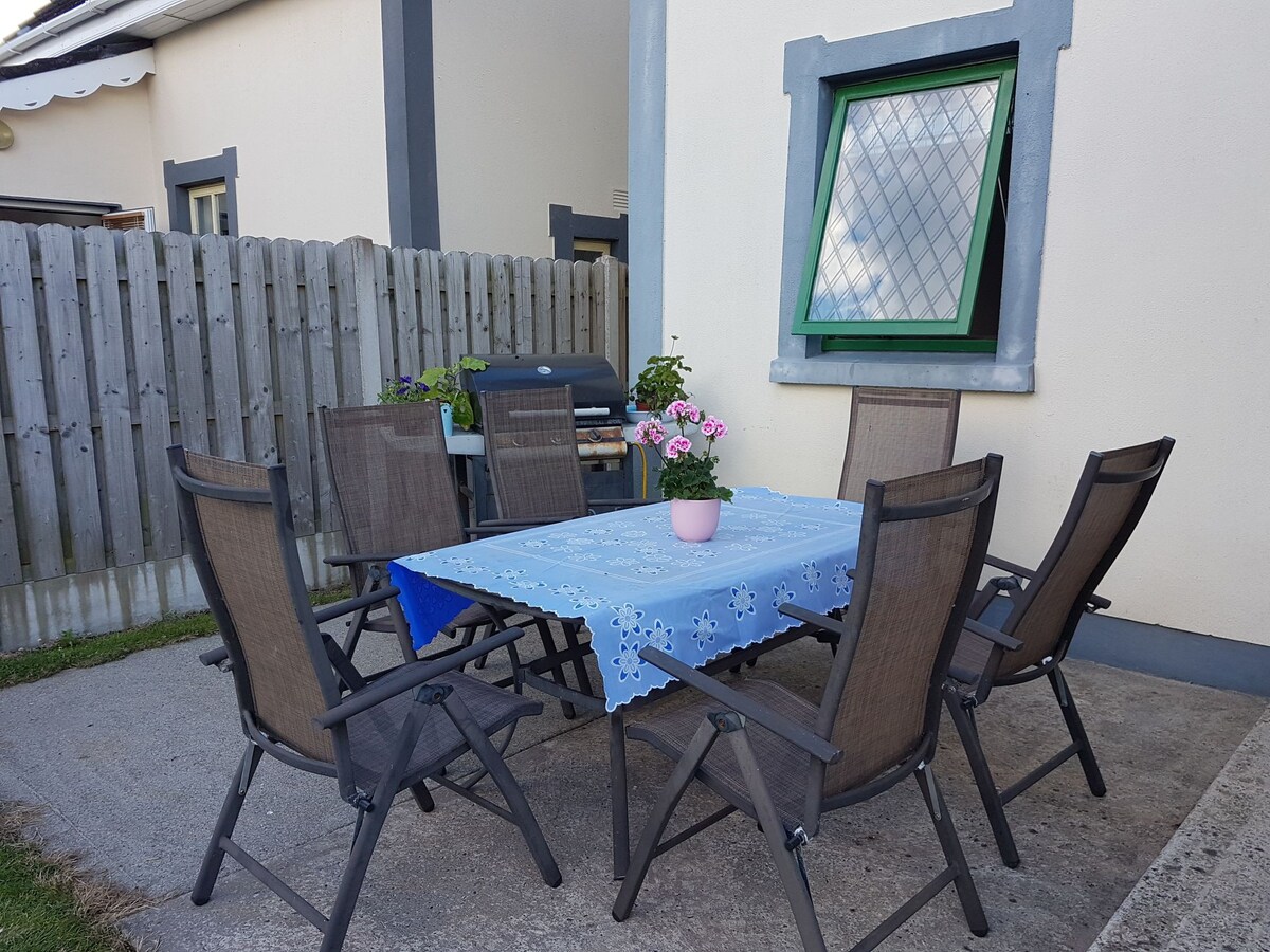 3 bedroomed Rosslare Holiday Home