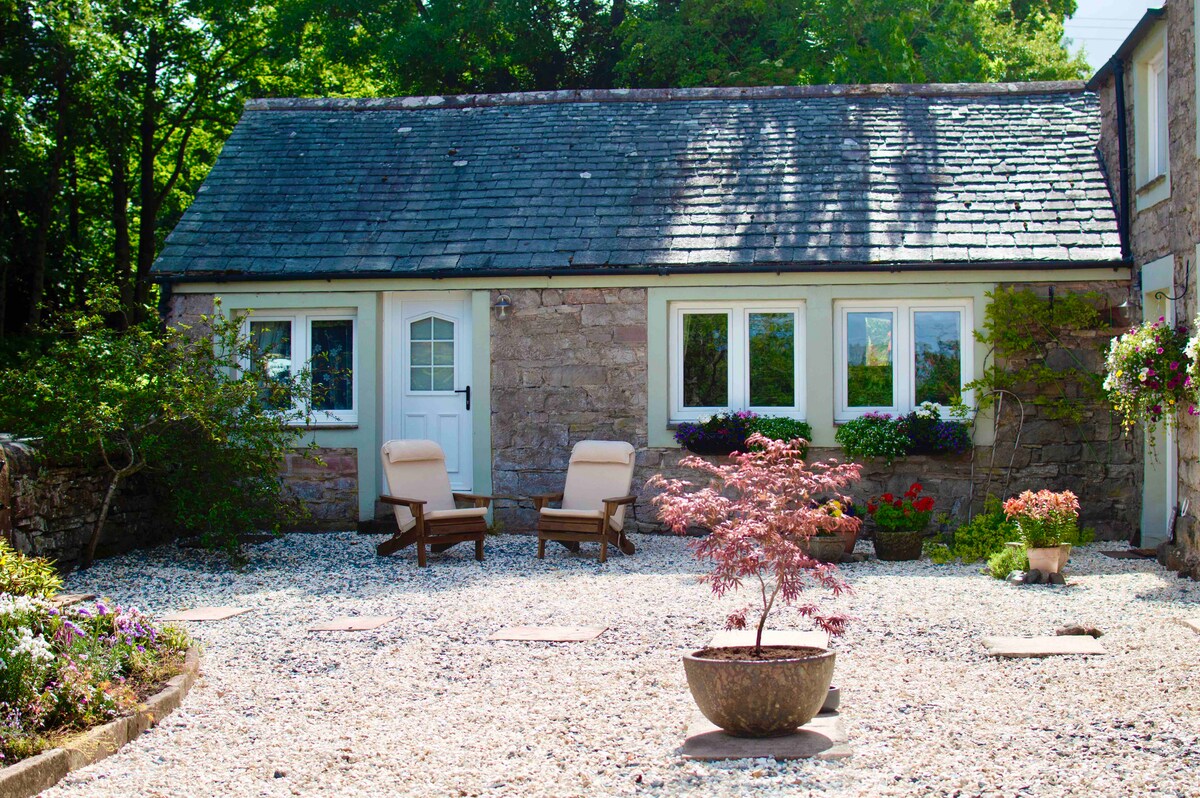 Smithy Brow 2 bed Cottage Near Ullswater