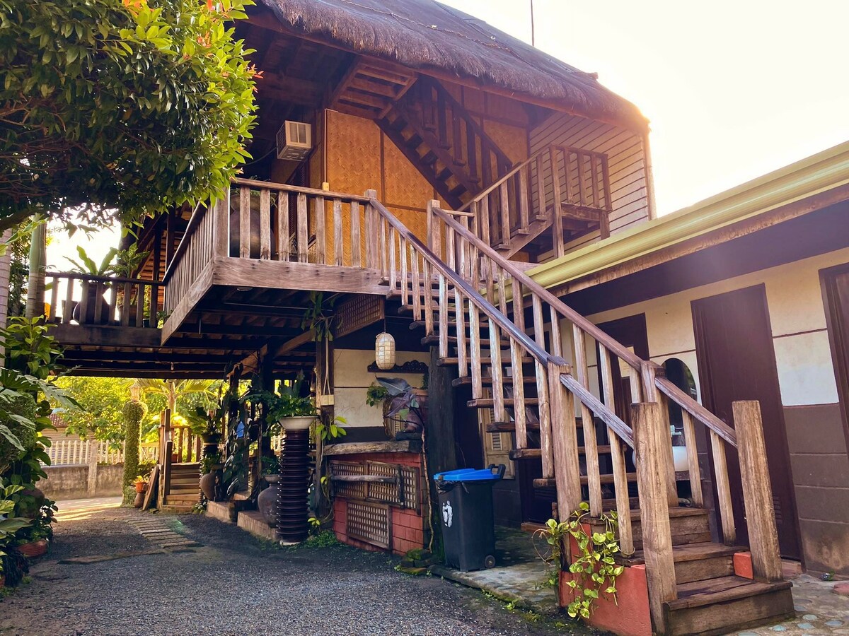 Private room in a wooden house 2