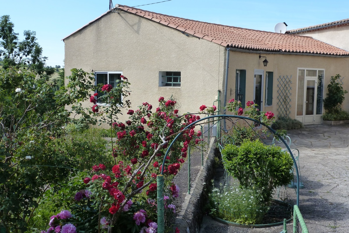 Maison de montagne à Rodome Plateau de Sault