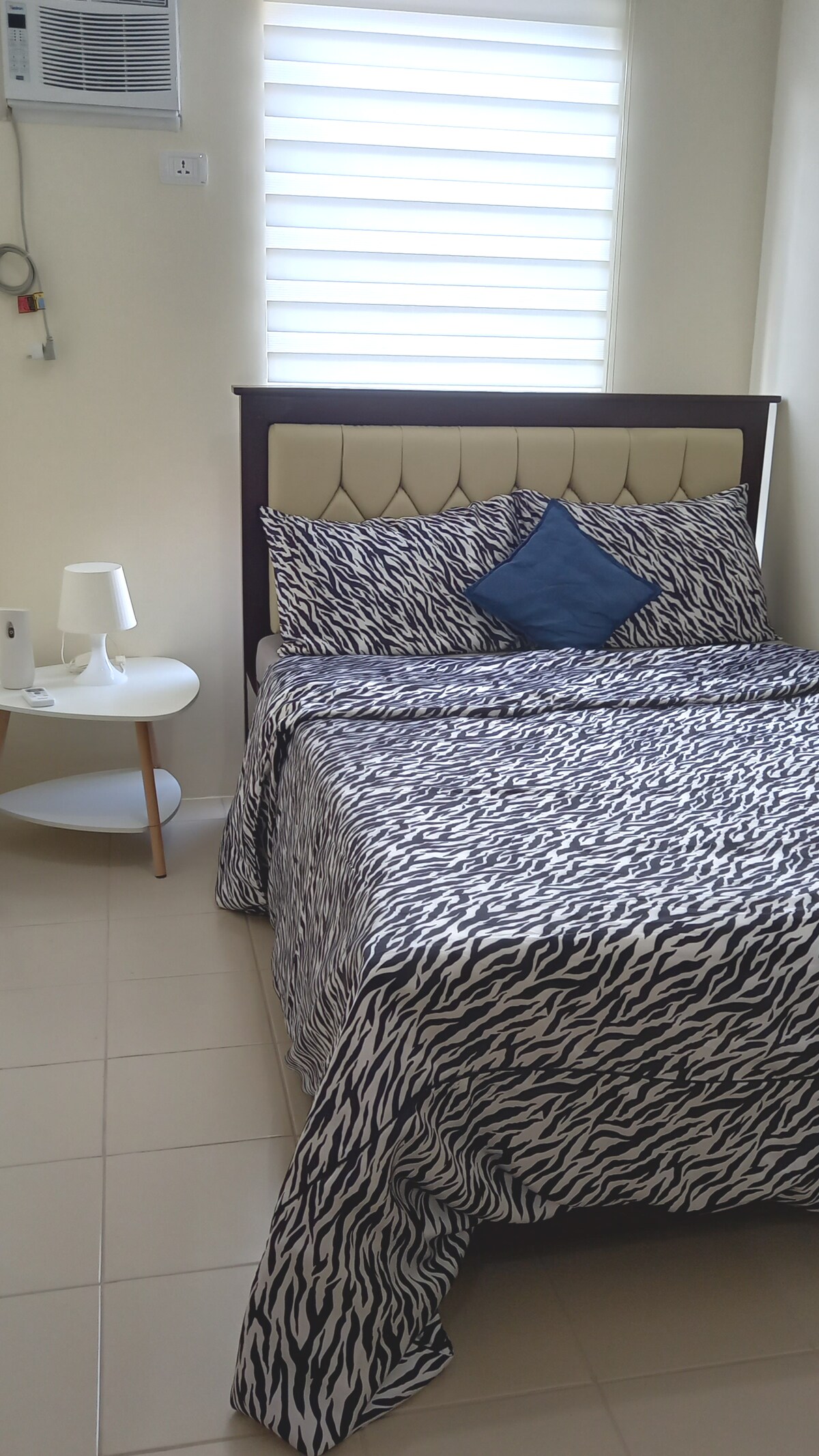 Merstaycation affordable 2BR condo unit