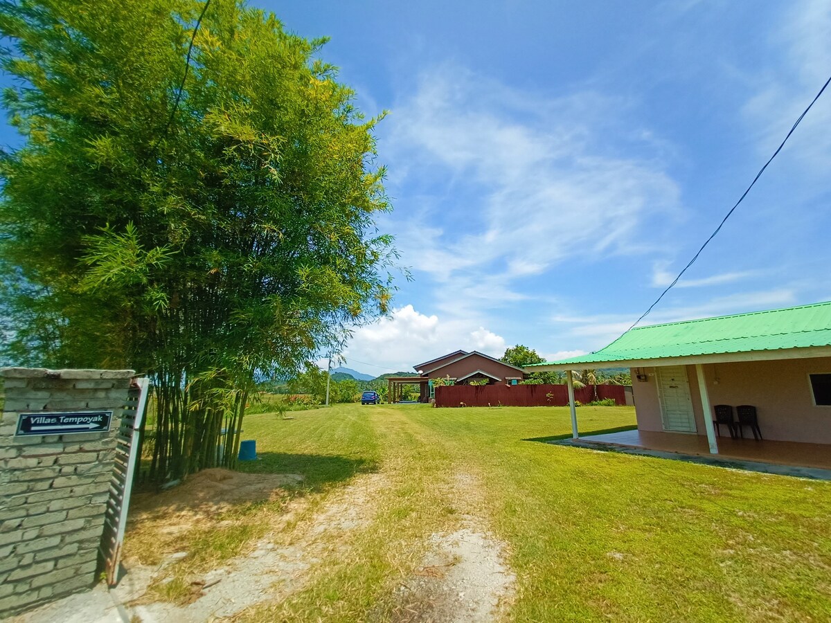 tempoyak tiga别墅@ paddy field view cenang