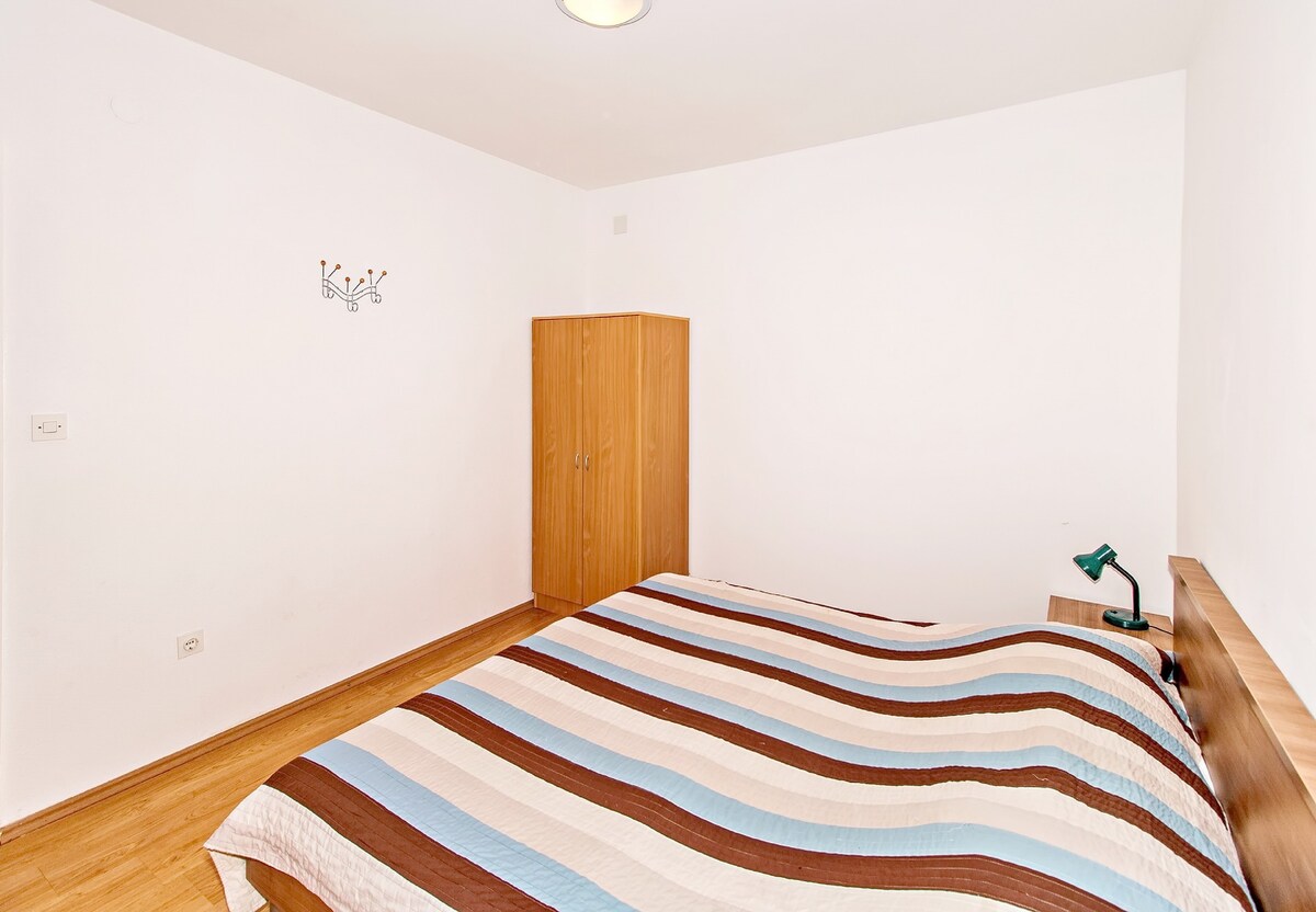 Doris-Trpanj公寓-带露台的三卧室公寓（ 1 ）