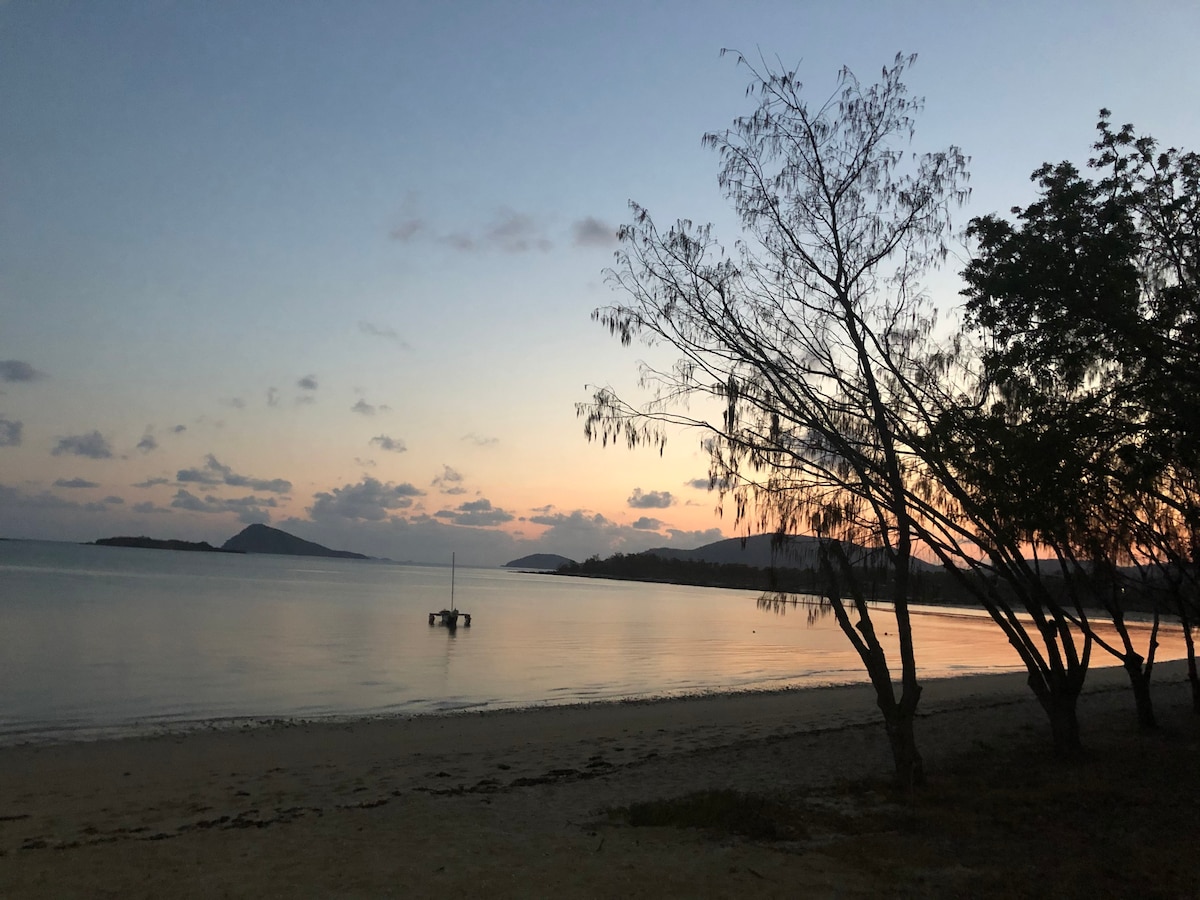 Glamping Shack - short stroll to Dingo Beach