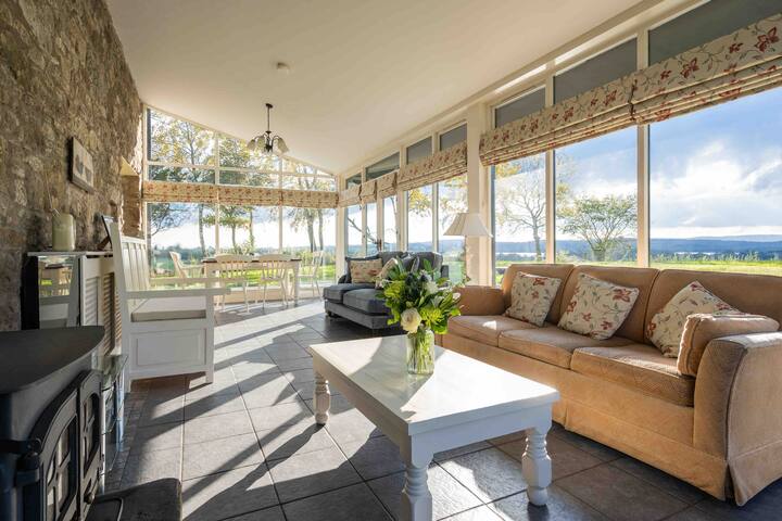 尔湾电脑桌民宿