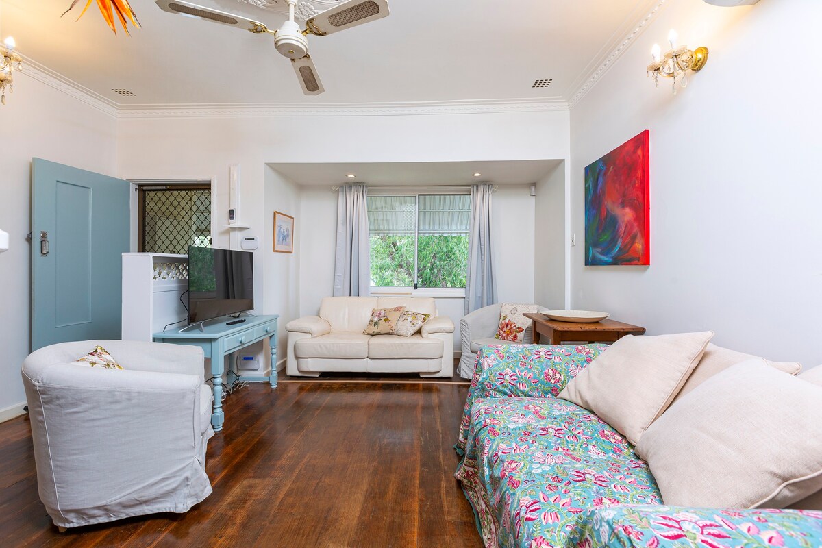 Camellia Cottage -允许携带宠物- Kwinana