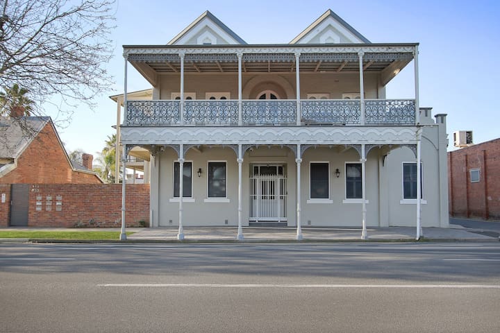 阿尔伯里(Albury)的民宿