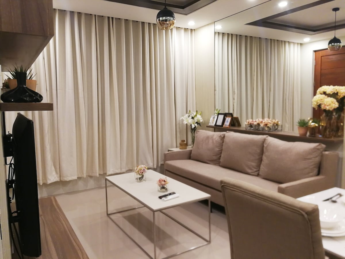 Adria Residences -蓝宝石花园- 2卧室公寓