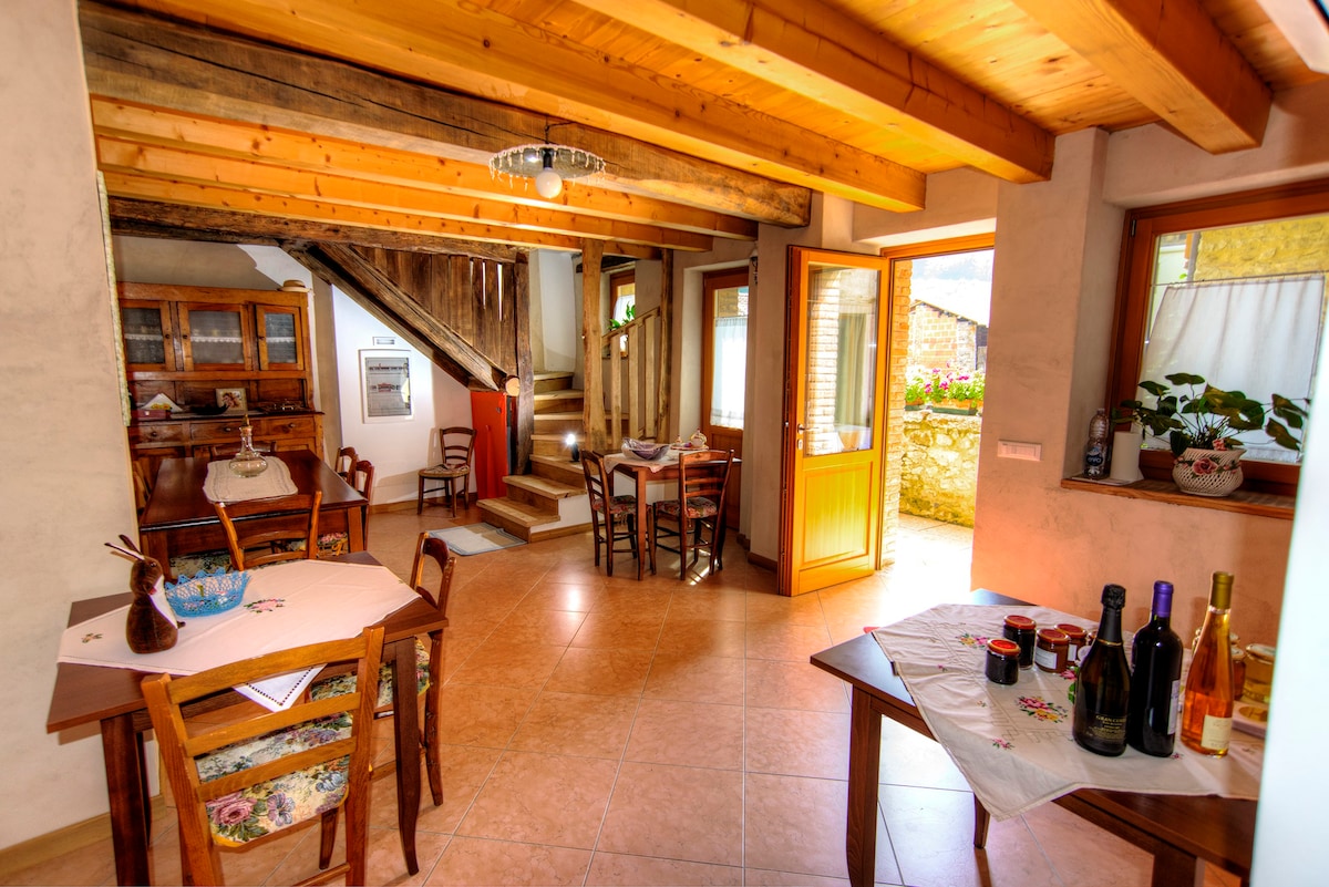 Suite OLIVO Agriturismo Antico Borgo