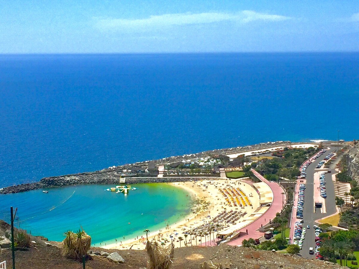 阿马多尔海滩和海景……