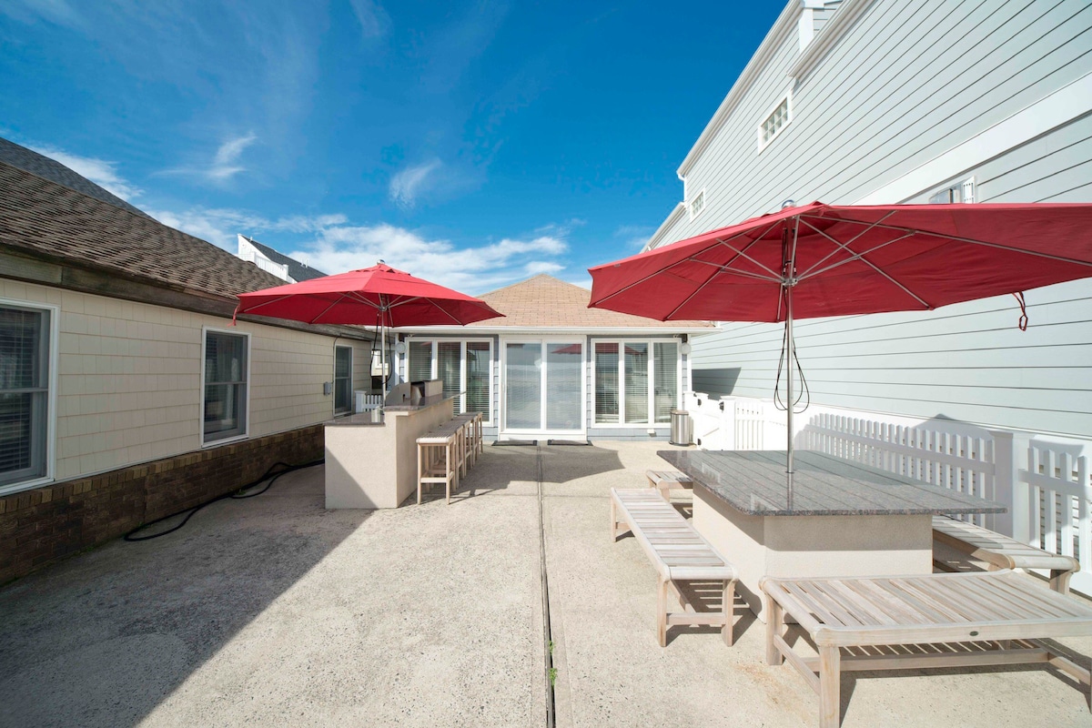 Oceanfront on the Boardwalk