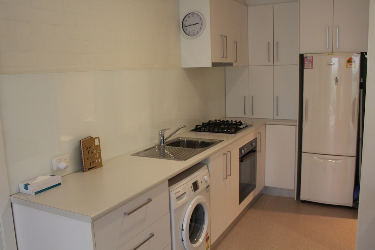 Point Lonsdale 1 Bedroom Apartment