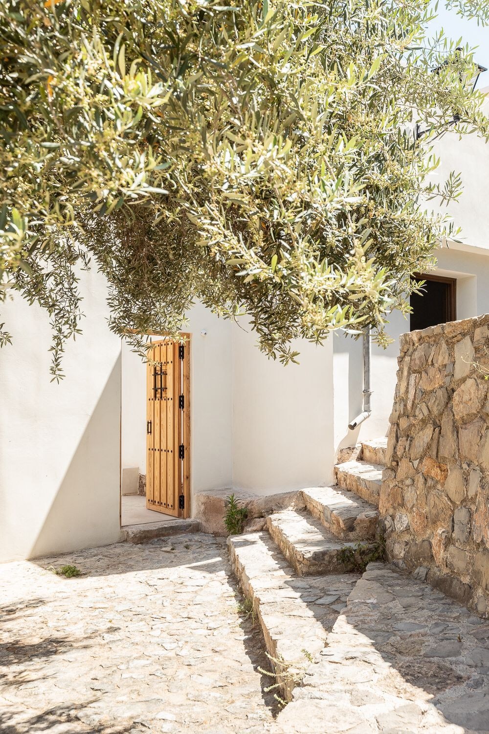 La Casa Alta

Sagunto es conocido por su Castillo