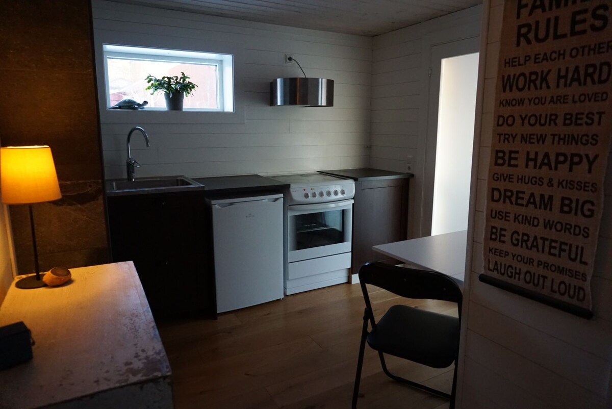 Byskogen的舒适小屋，距离Östersund仅5公里