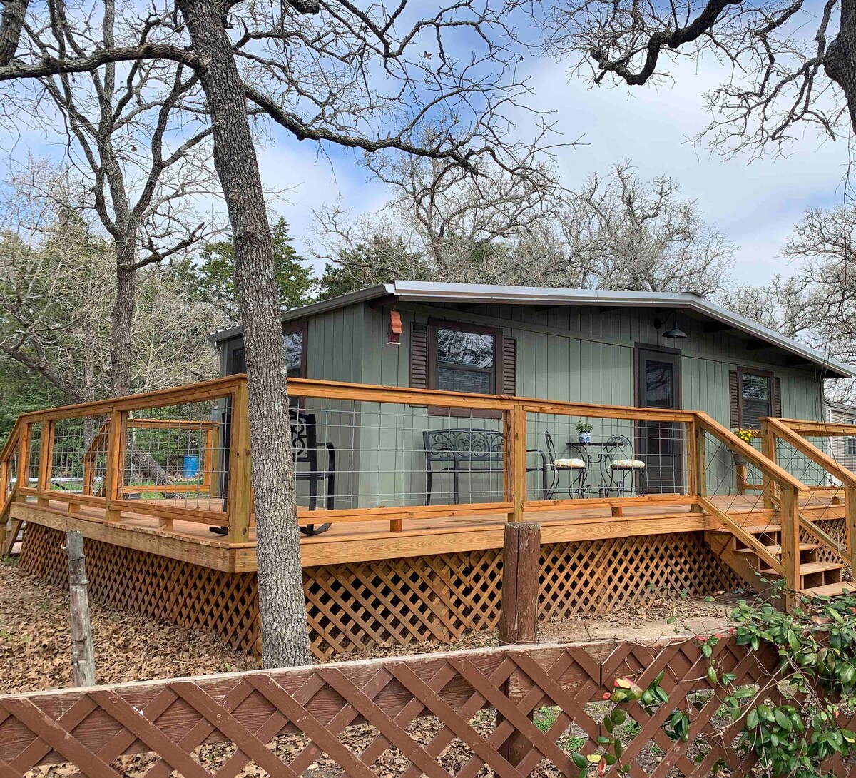 Carl’s Cabin at “The Patch” 28+ acres w/ 2 ponds