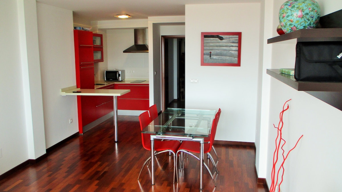 Apartamento con terraza y vistas al mar, Portosín