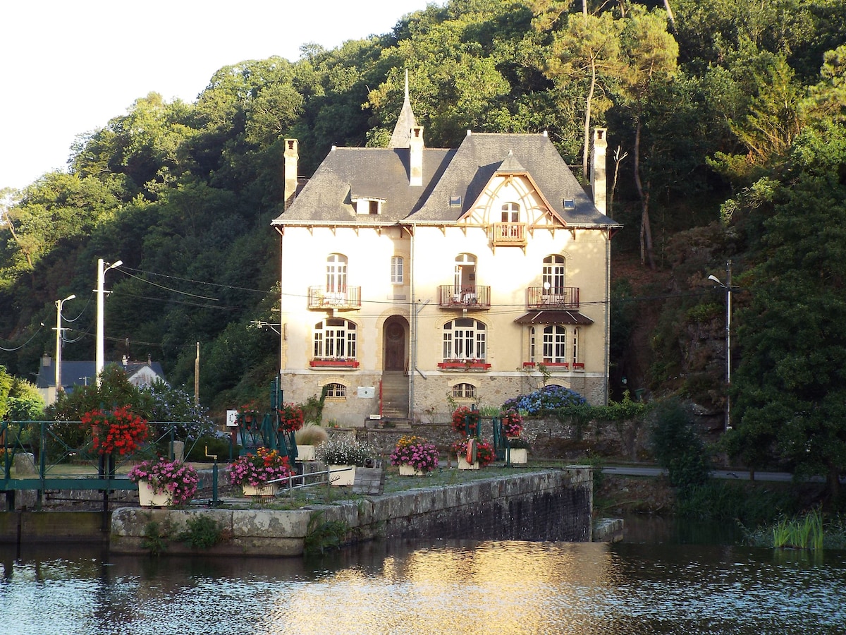 Villa Tranquillité, chambre de charme La Comtesse