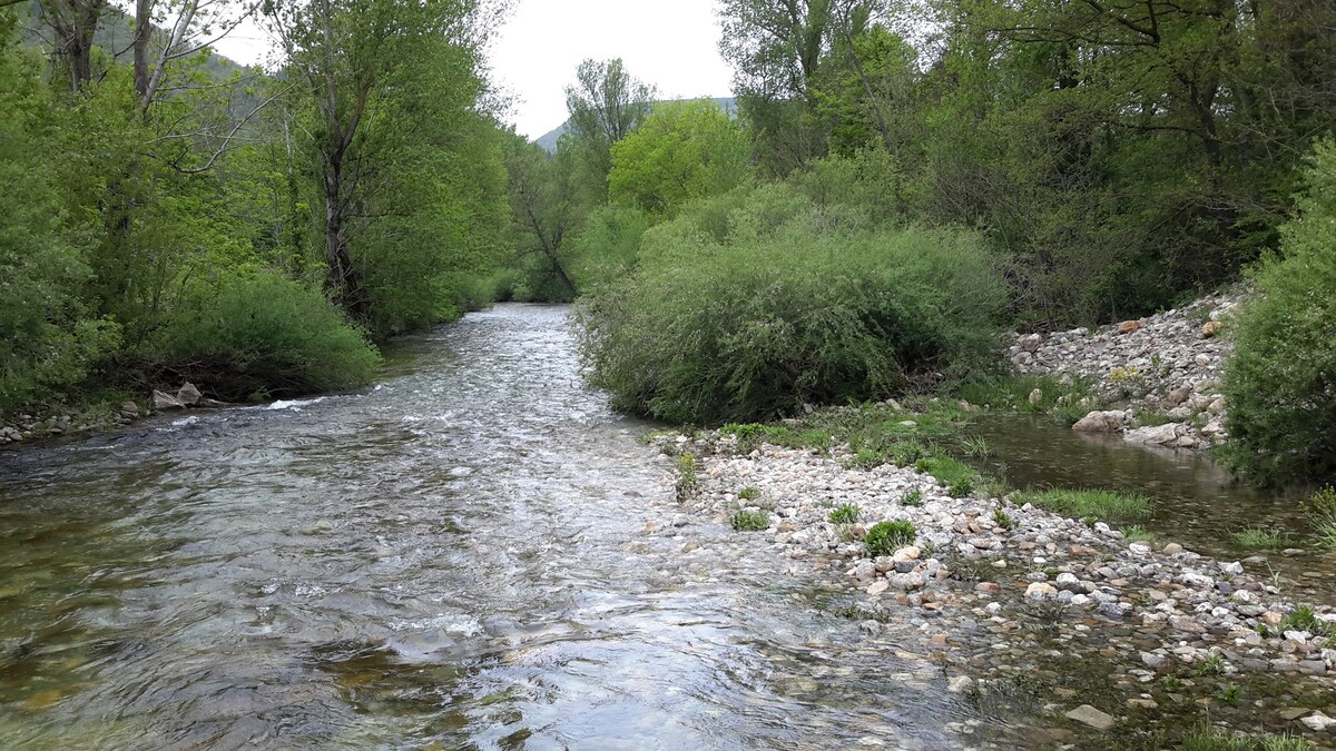 Très belle Villa à la rivière