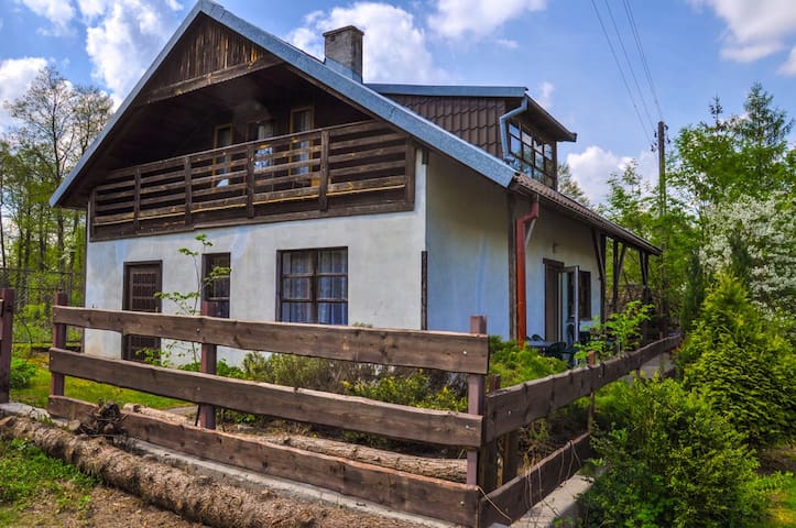 圣让德沃克斯茅屋民宿